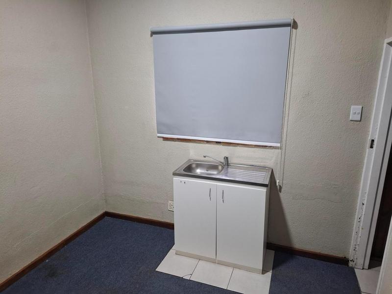 4 Bedroom Property for Sale in Parow North Western Cape